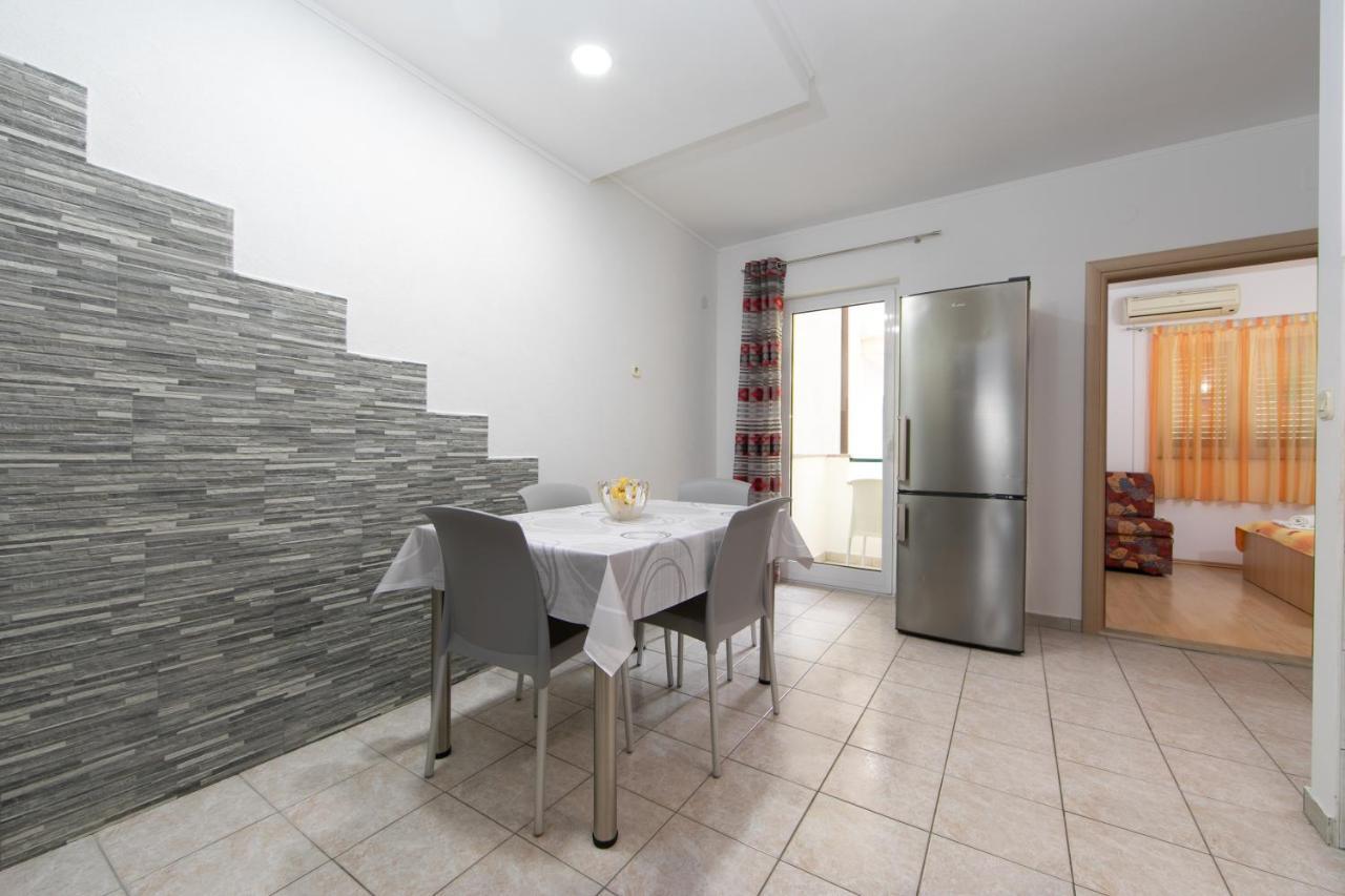Apartments Maja Tučepi Zewnętrze zdjęcie